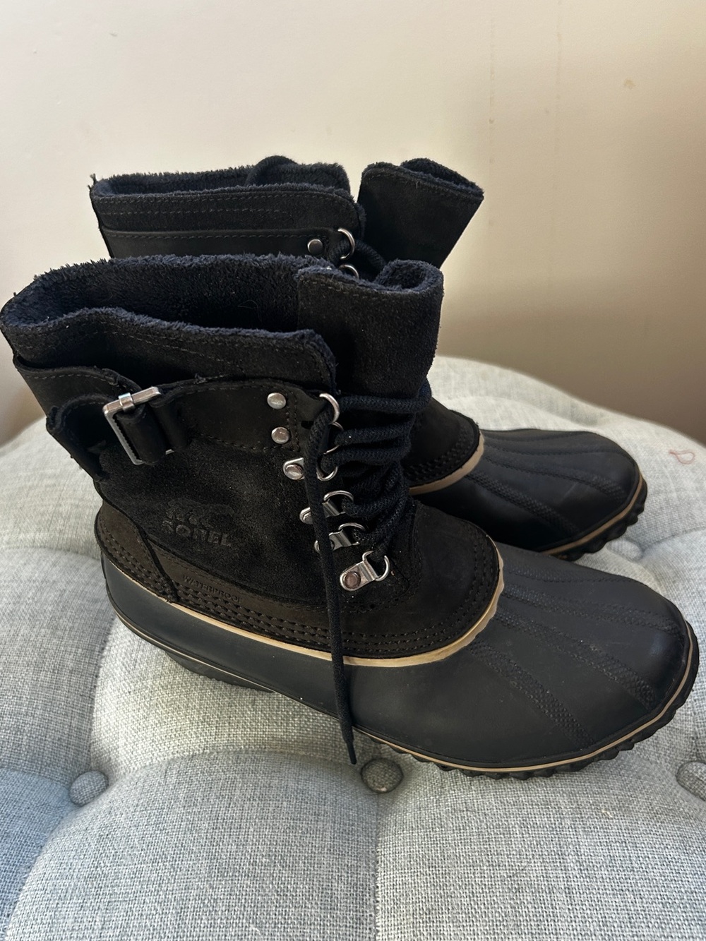 Sorel Winter Fancy Lace II Black Waterproof Duck Boots Women’s 8.5